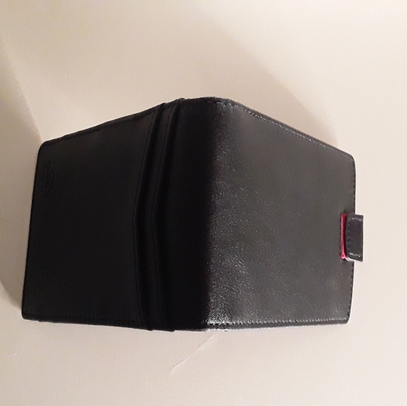 Wallet - Picture 4 of 7